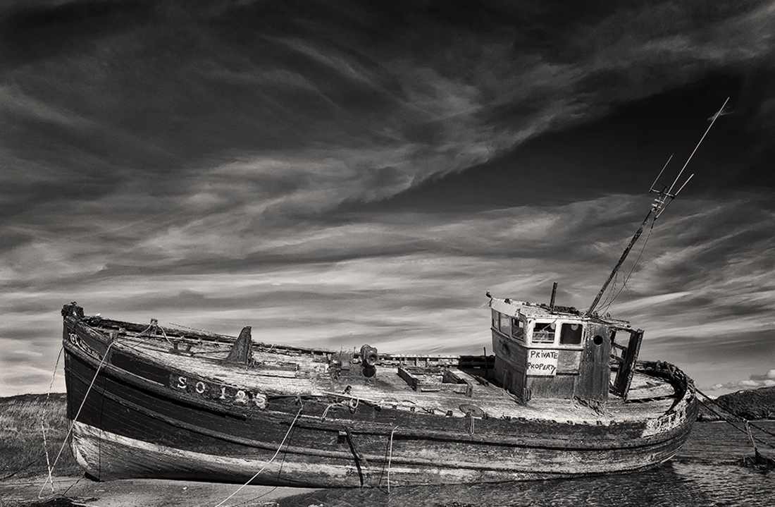 Wrecks Along The Coastline Of Ireland.
