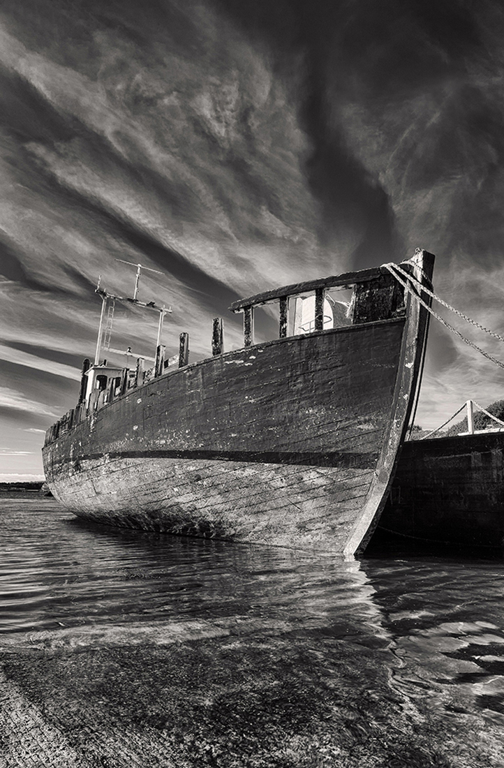 Wrecks Along The Coastline Of Ireland.