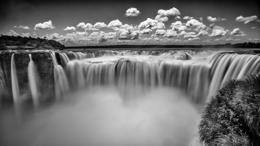 Mighty Iguassu