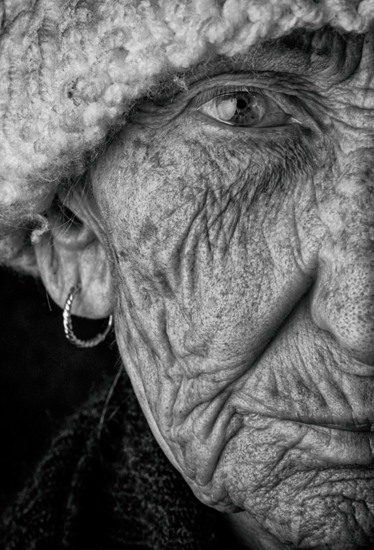 Life in Black & white