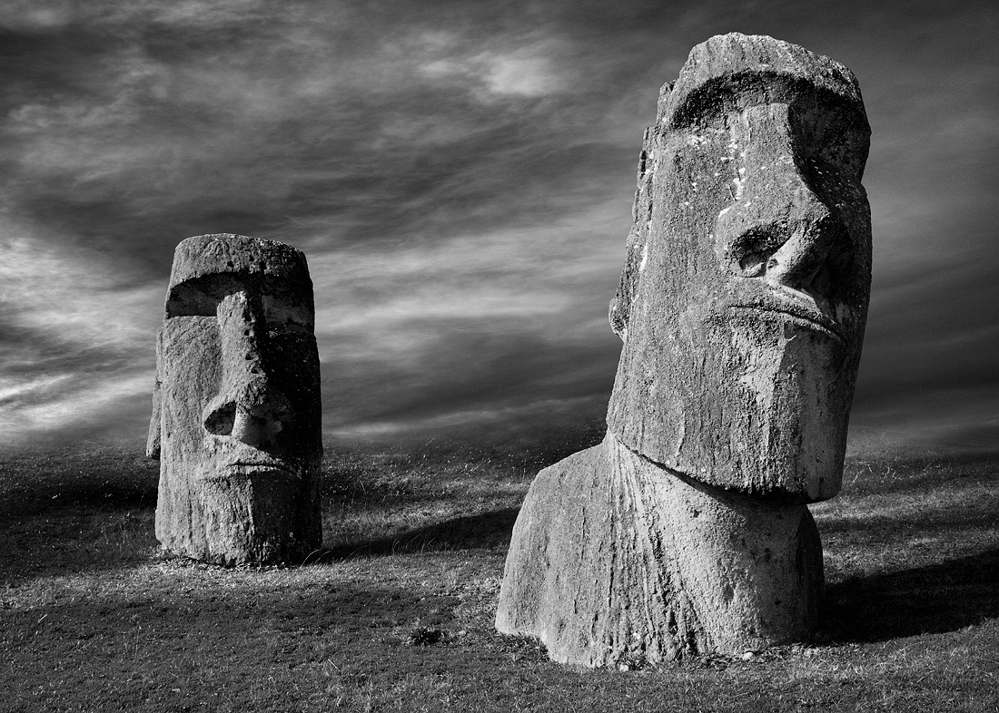  Moai, the great mystery of the Easter Island.