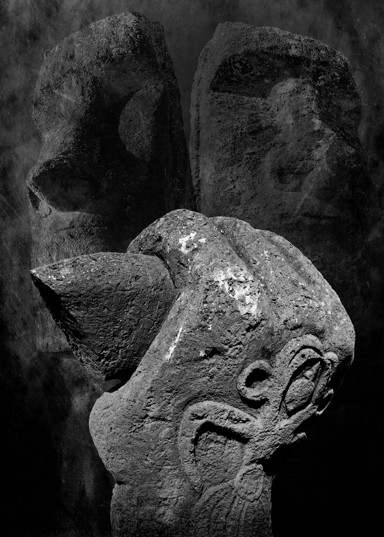  Moai, the great mystery of the Easter Island.