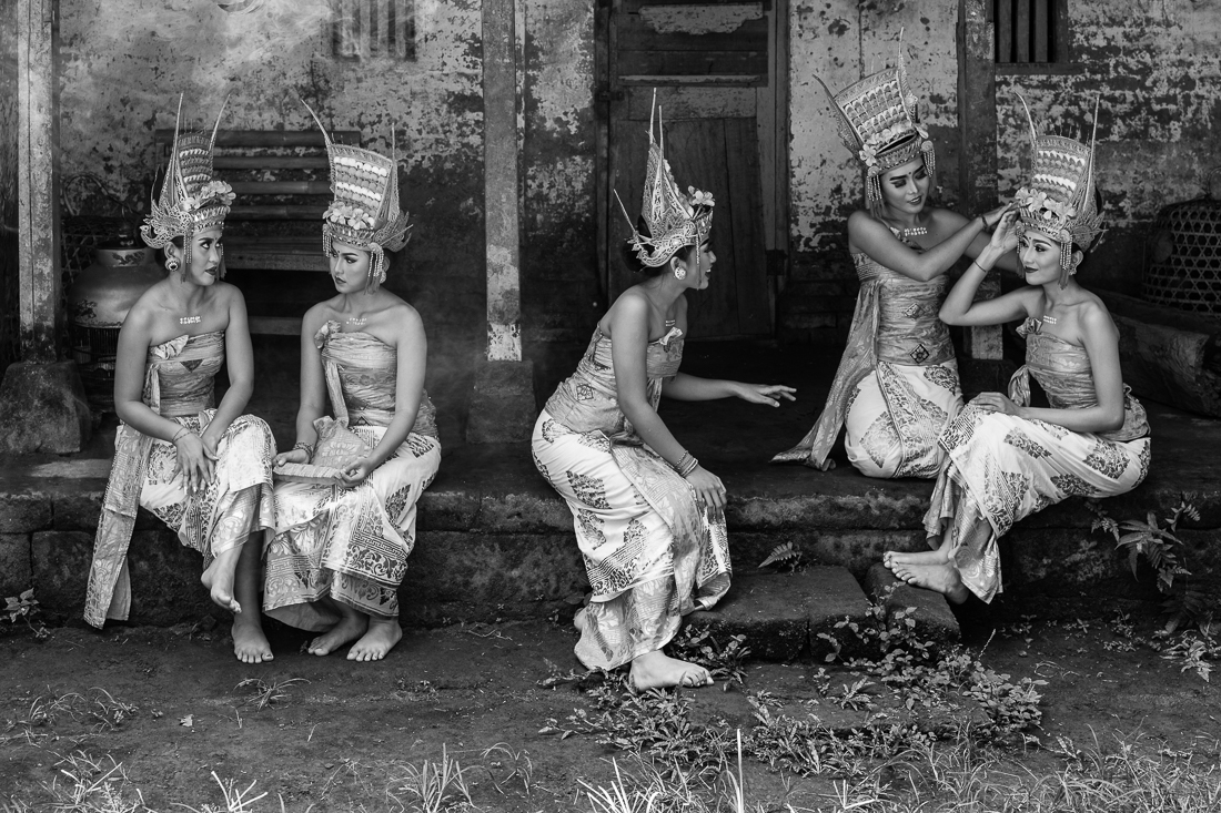 Legong Dancers
