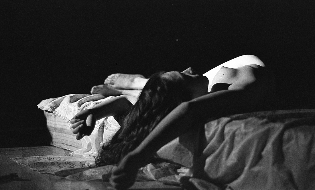 Eterna la noche