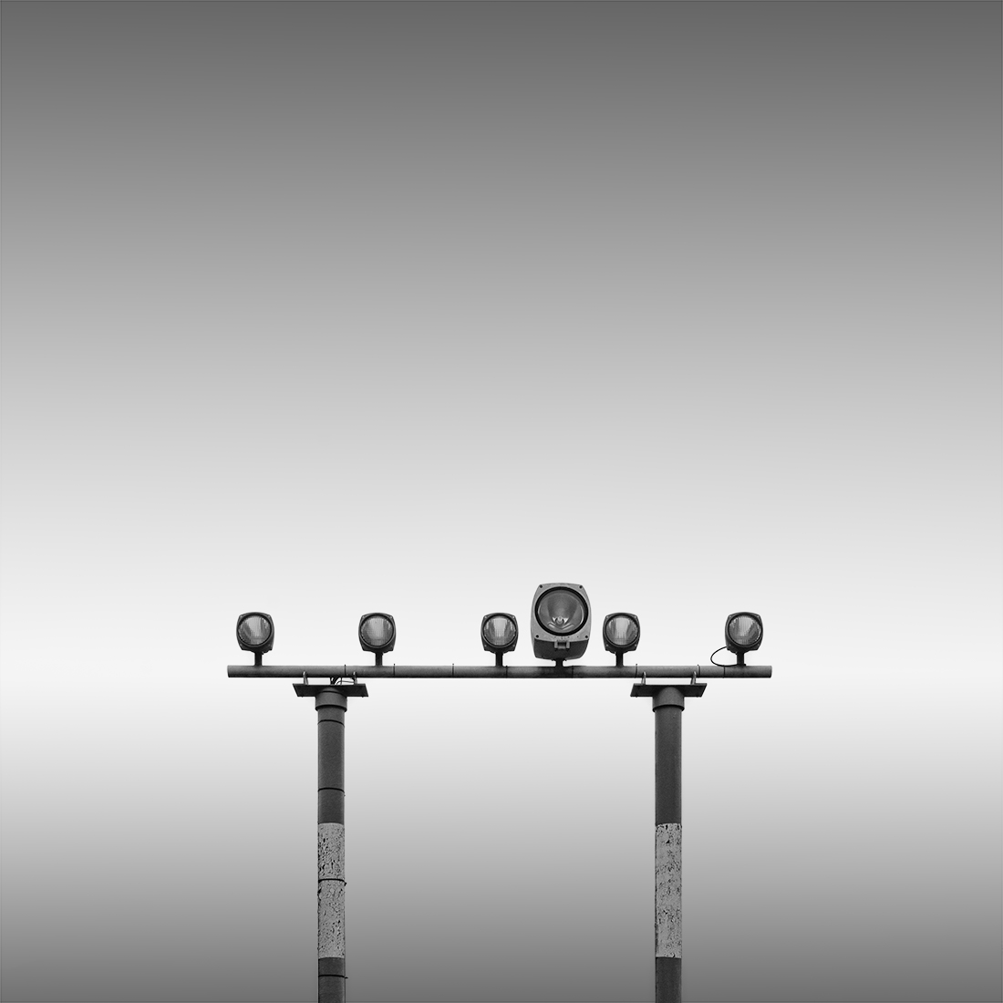08L