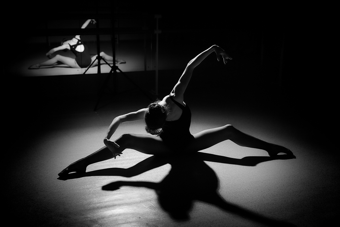  B&W Ballet