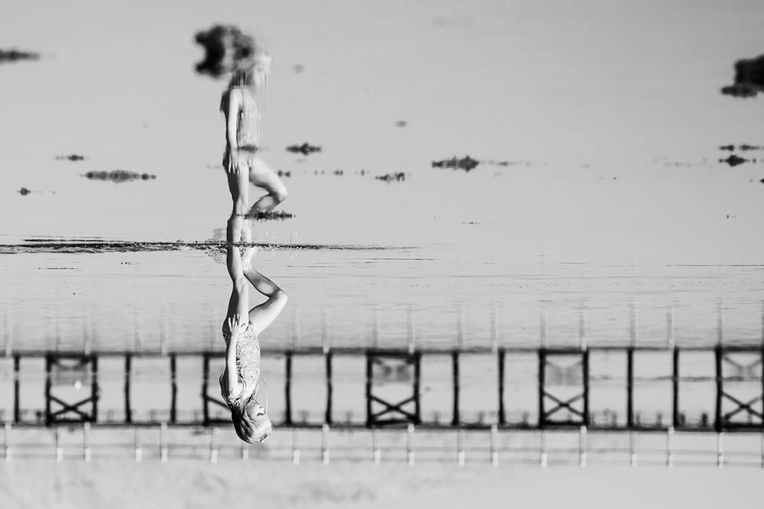 Reflections. Parallel universe.