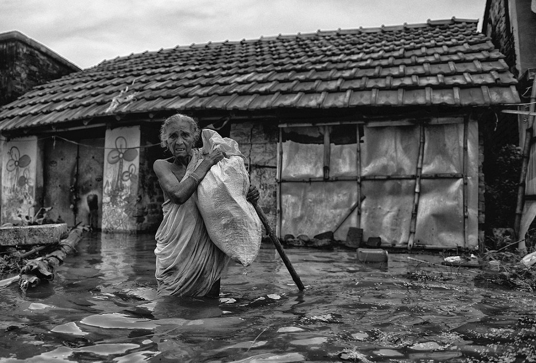 Flood of West Bengal , India 