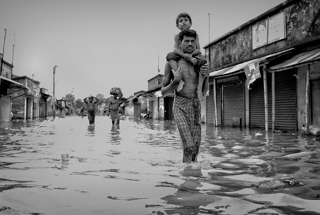 Flood of West Bengal , India 