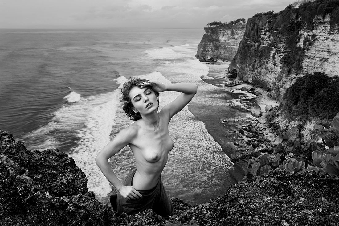 nude in the landscape...