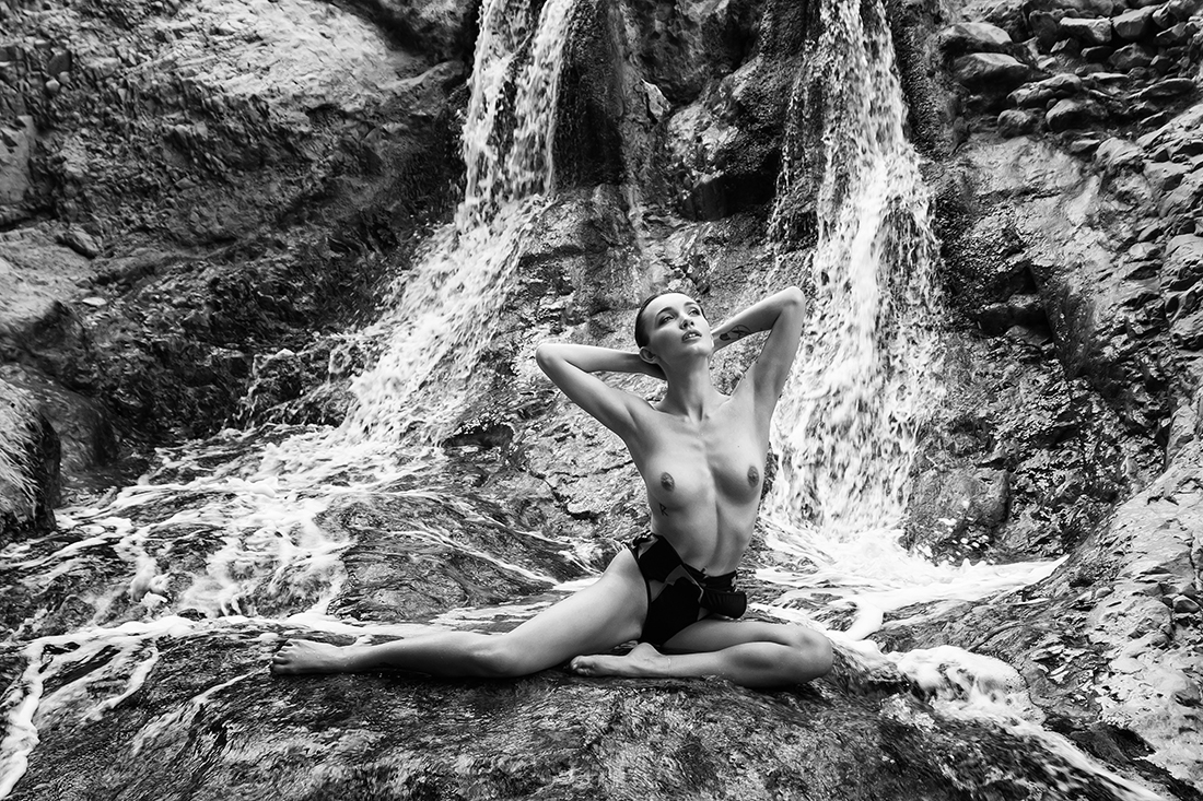 nude in the landscape...