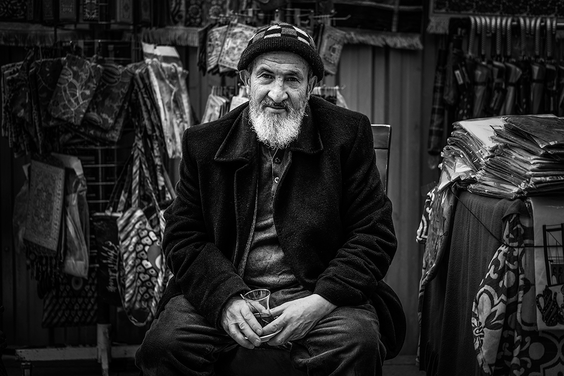 Kind Man with Good Tea
