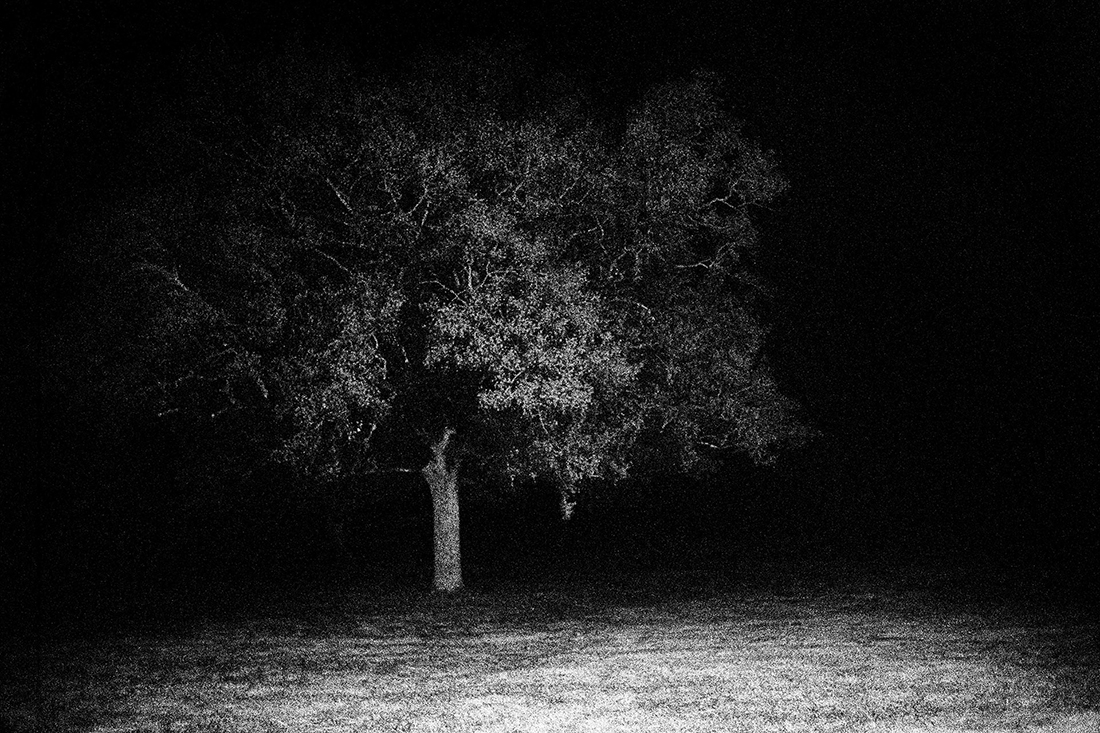 Under the eyes that few minutes exhist