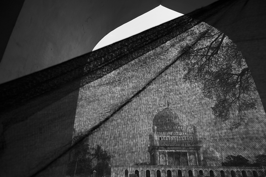THE LEGENDARY TOMB