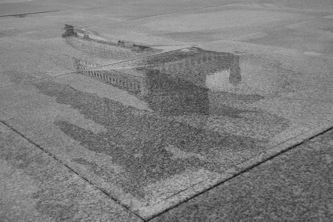 THE LEGENDARY TOMB