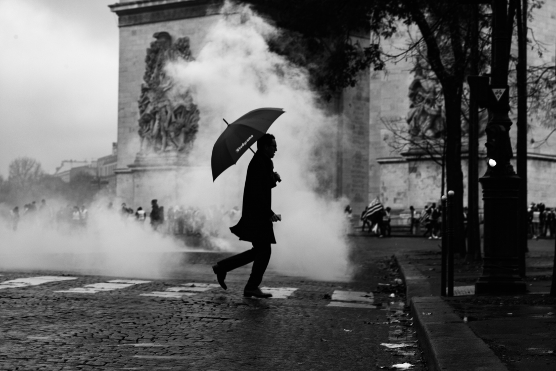A Saturday morning on the Champs Elysées