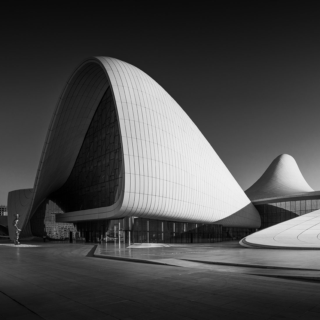 Heydar Aliyev Curves and Inflections
