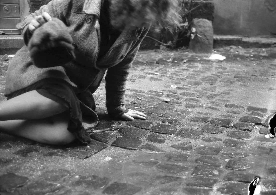 1943, journey in a story.