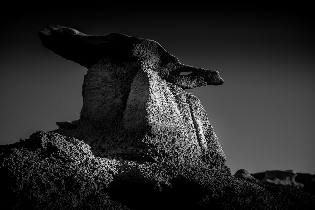 Hoodoos and other hidden treasures in the badlands of the US-SouthWest