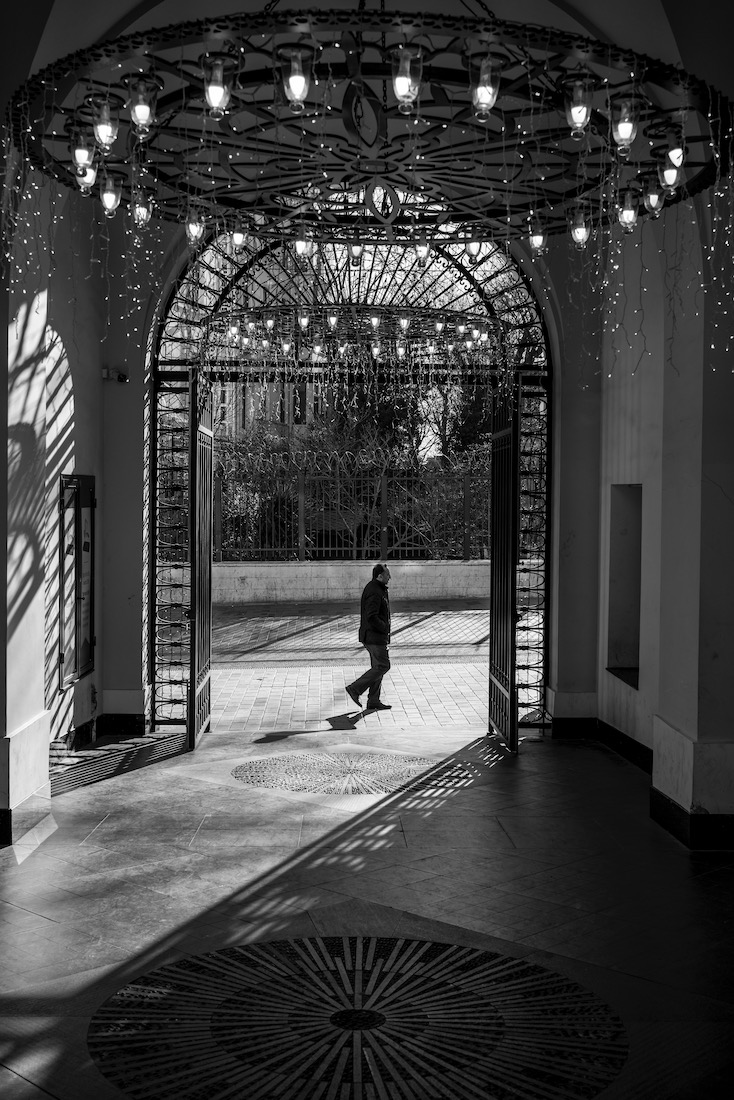 Lonely In the City