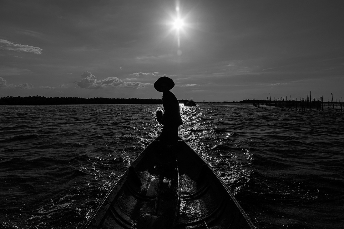 Daily life in Huê, Vietnam.