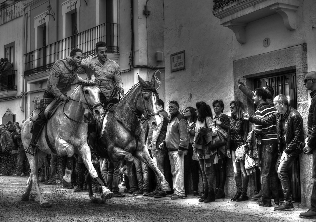LA CORREDERA