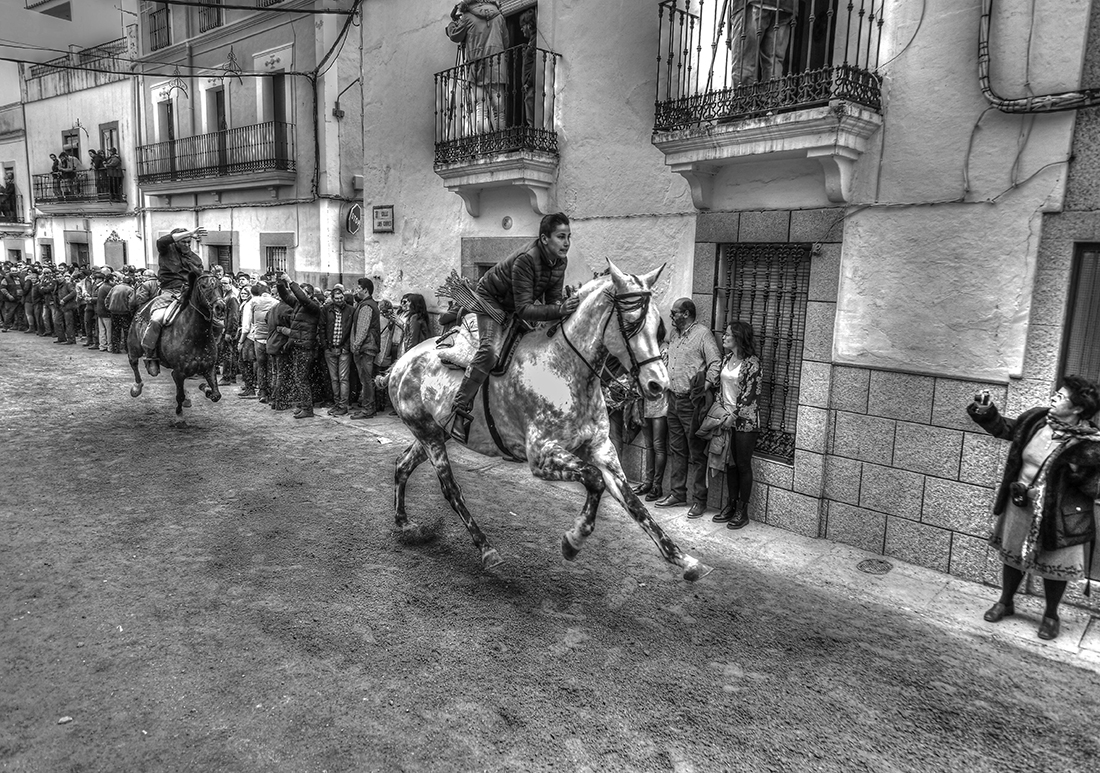 LA CORREDERA