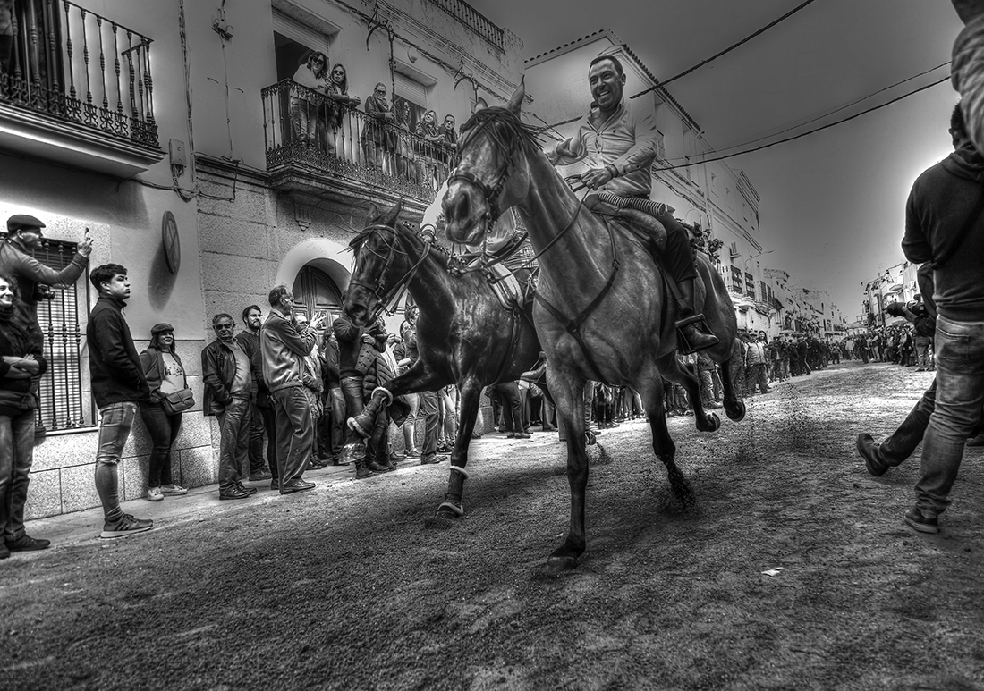 LA CORREDERA
