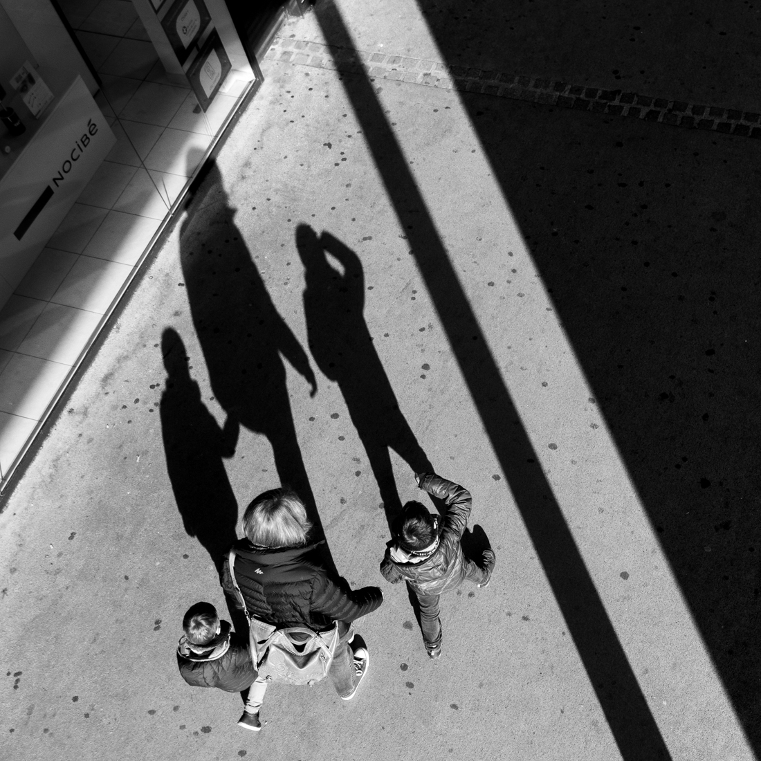 The shopper's shadow