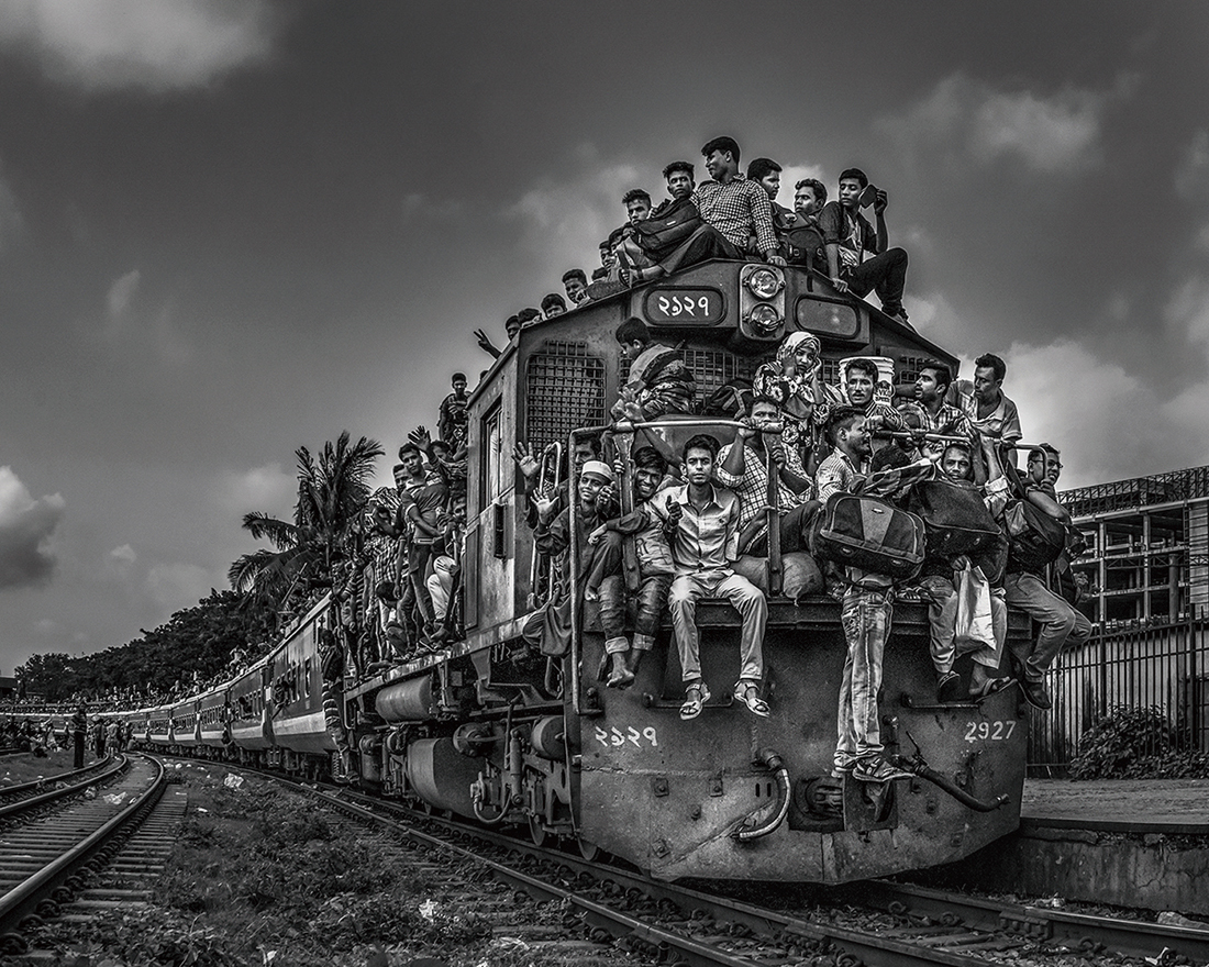 Bengalese on the rails