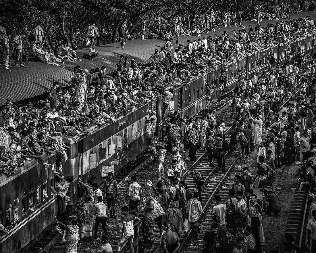 Bengalese on the rails