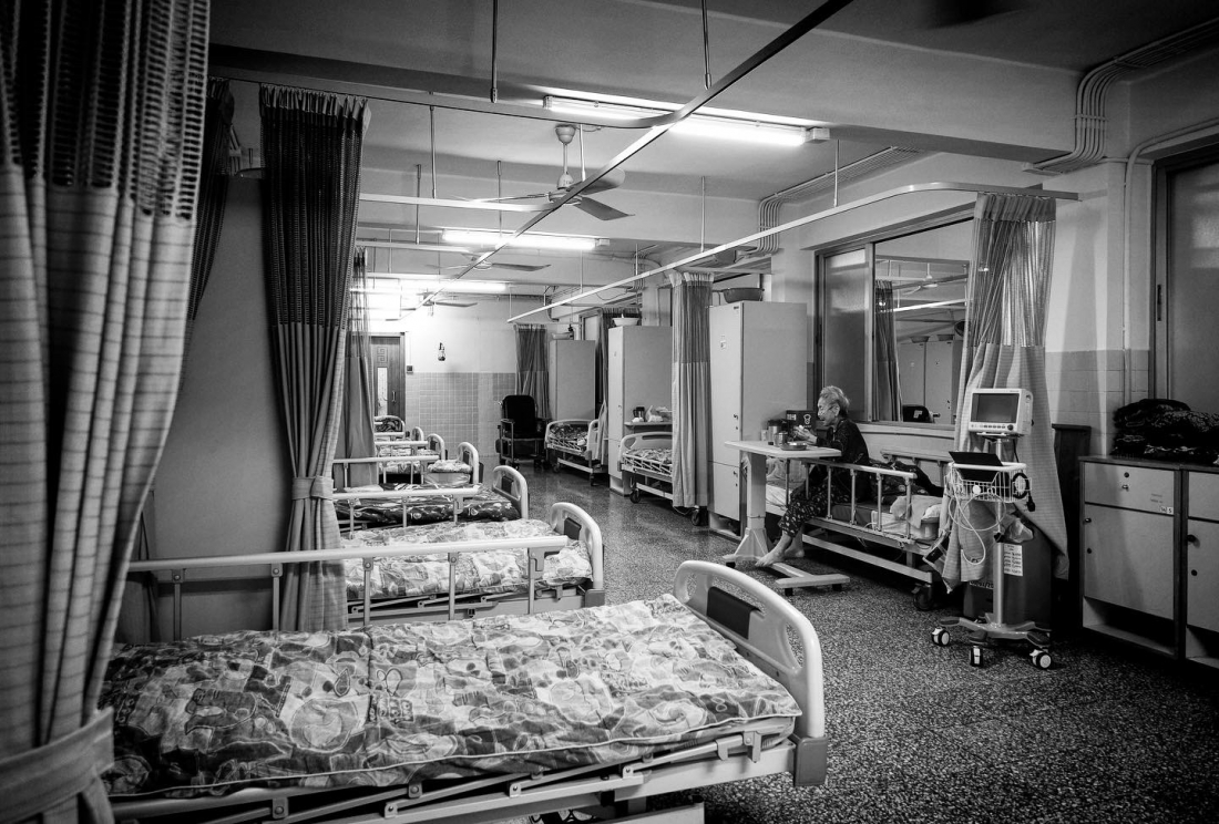 Nurse home during Covid-19 pandemic