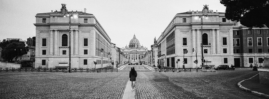 IN THE MOOD OF SILENCE