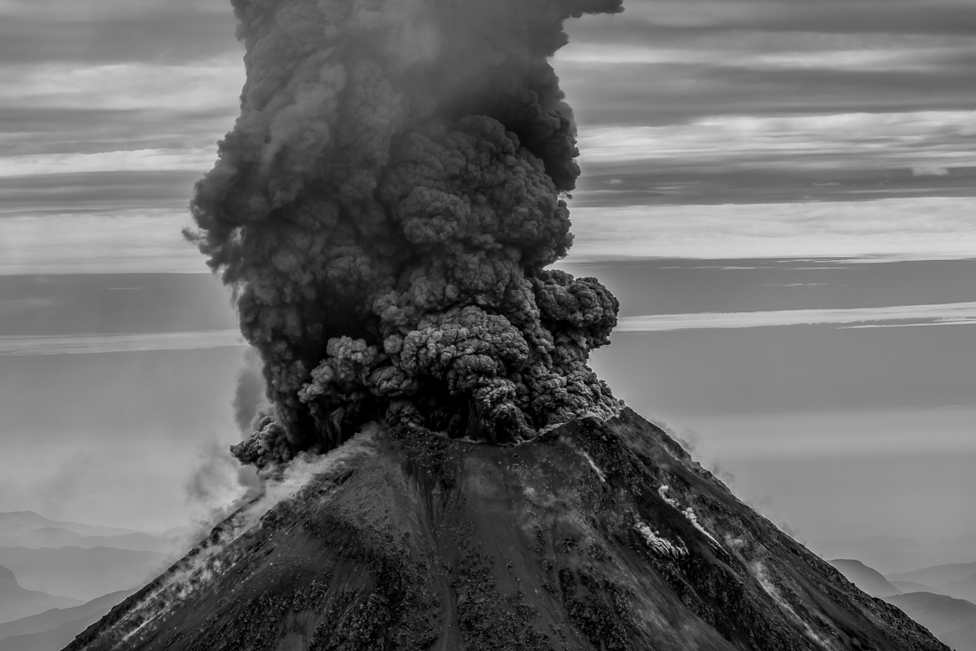 Volcán de Colima in black and white