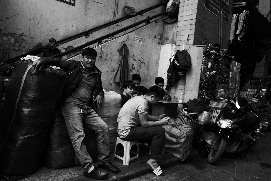 UNCONVENTIONAL HANOI