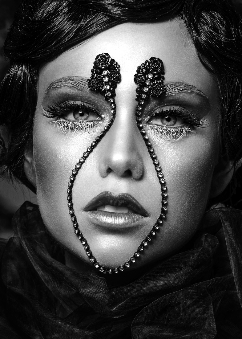 Artistic Makeup-02