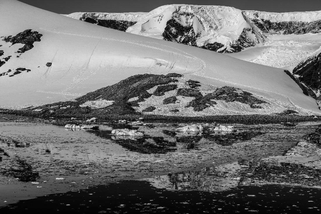 Antarctic Mirror