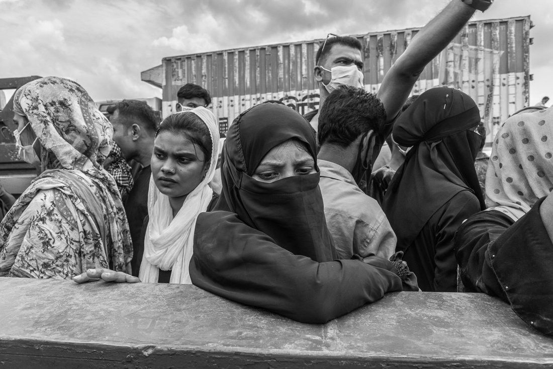 Dhaka, the ritual of chaos