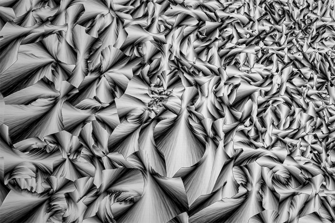 Microcrystals - border crossers between art and science.