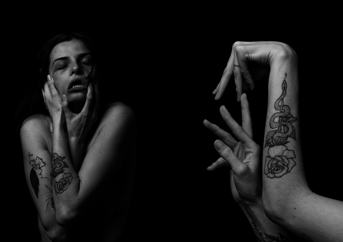 Elin-Heni, raw hands.