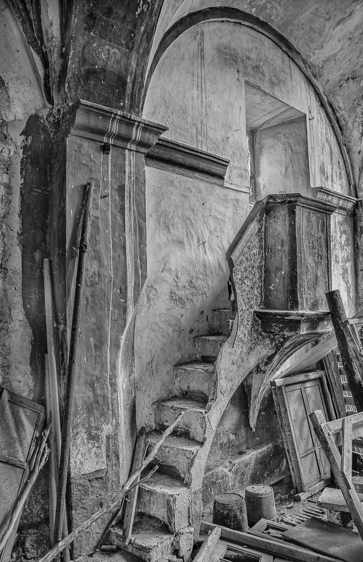 Abandoned and decaying architecture: ruined churches