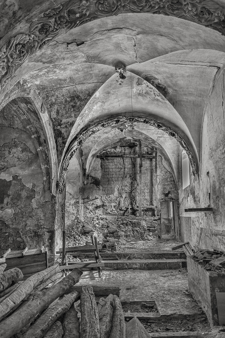 Abandoned and decaying architecture: ruined churches