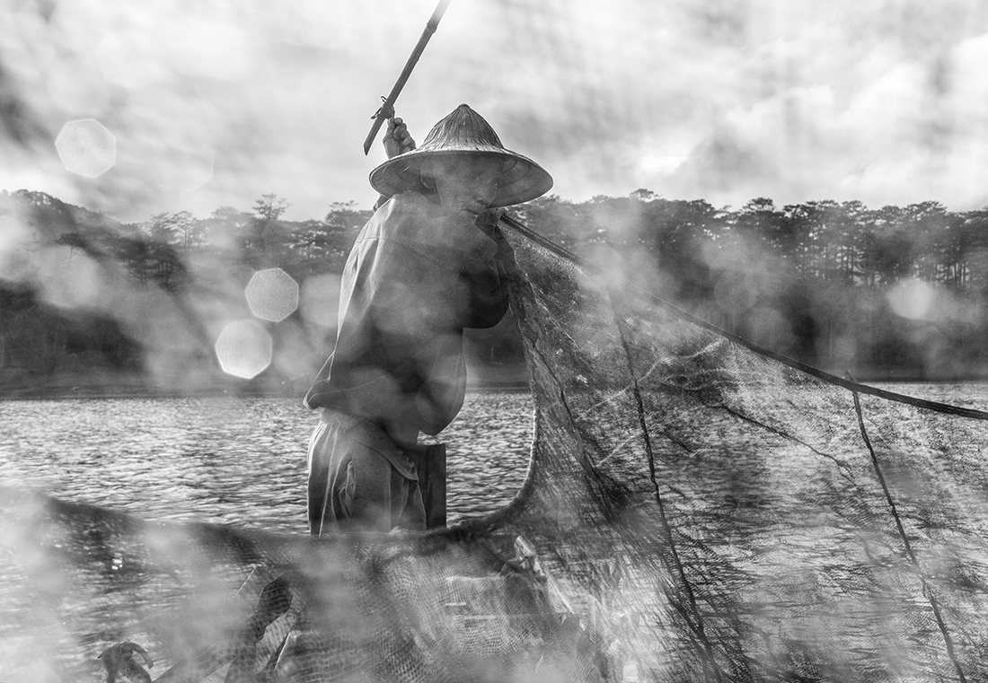 Nomandic living on water ecosystem
