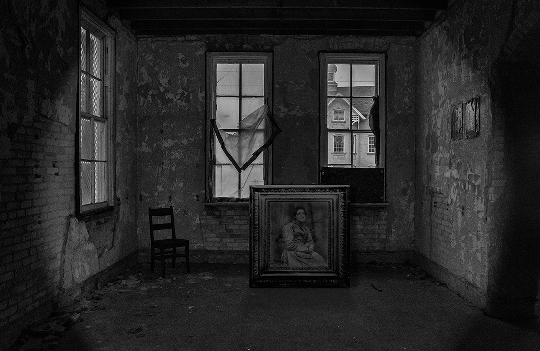 When the walls talk
