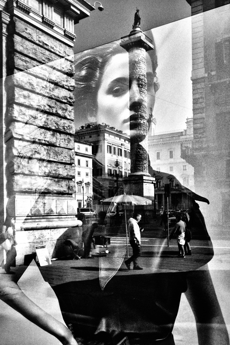 Advertising woman in Rome.