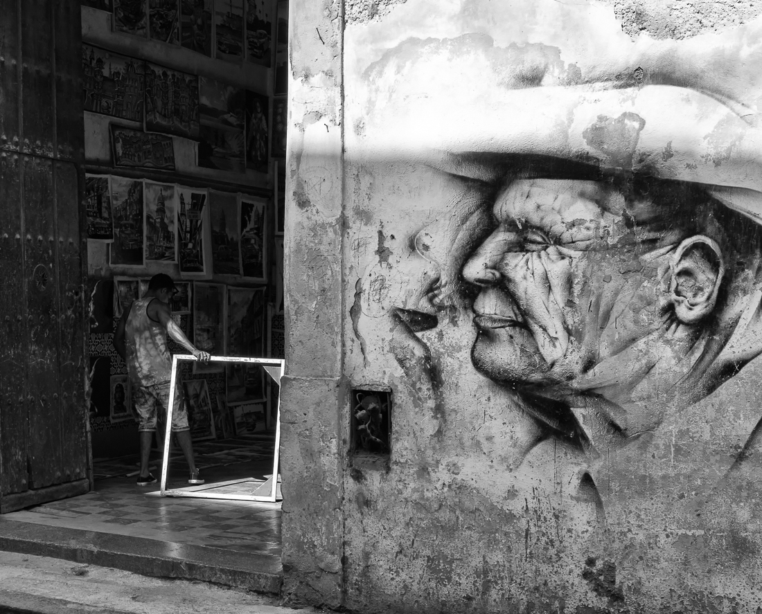 Havana Frame