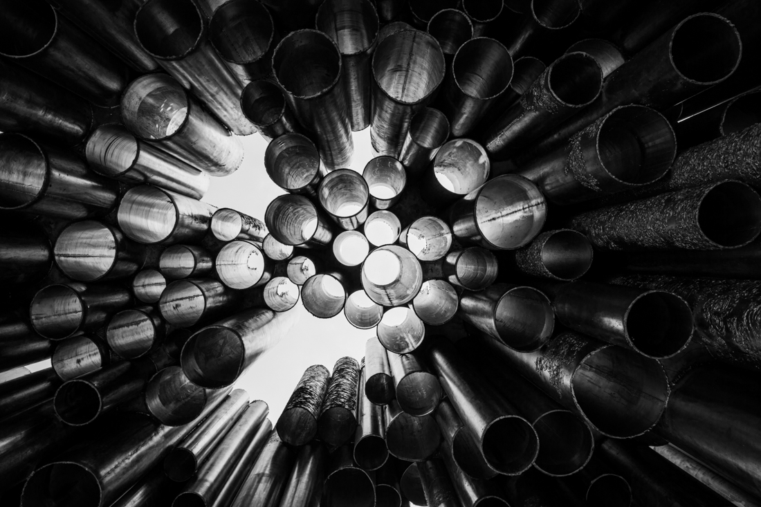 A thousand pipes of noise