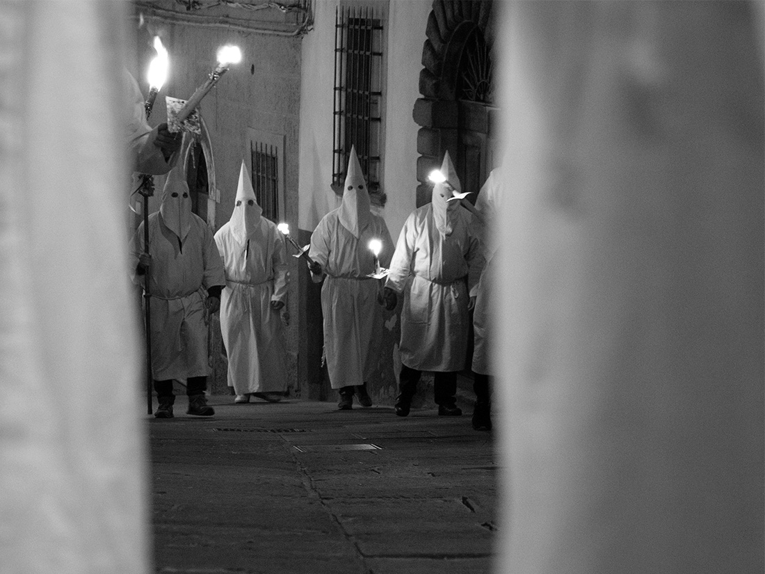 Pointy Hoods, Torches and Parades. The mystery of a tradition.