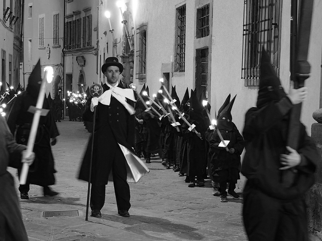 Pointy Hoods, Torches and Parades. The mystery of a tradition.