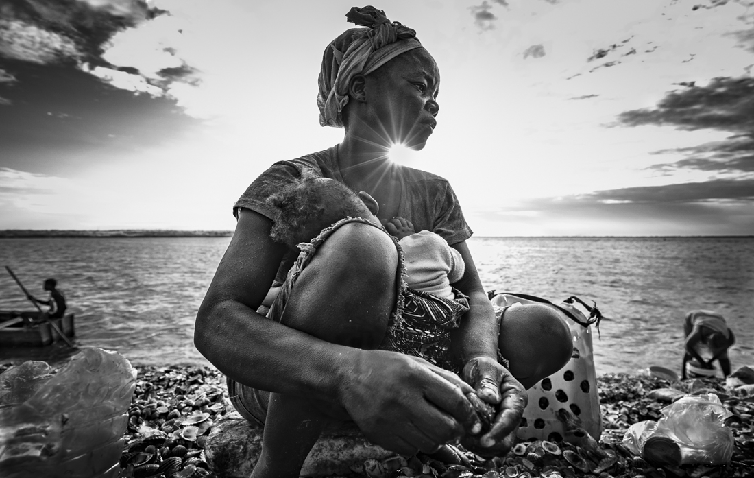 Resilient mothers